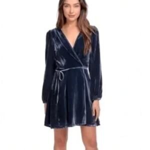 NWT YUMI KIM Blue Velvet Duchess Long Sleeve Belted Mini Wrap Dress LARGE